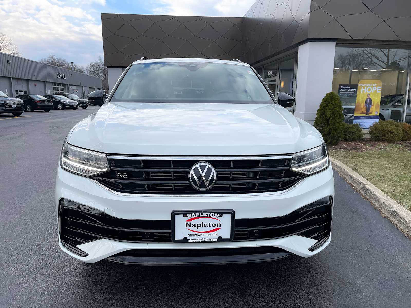 2022 Volkswagen Tiguan SE R-Line Black 2