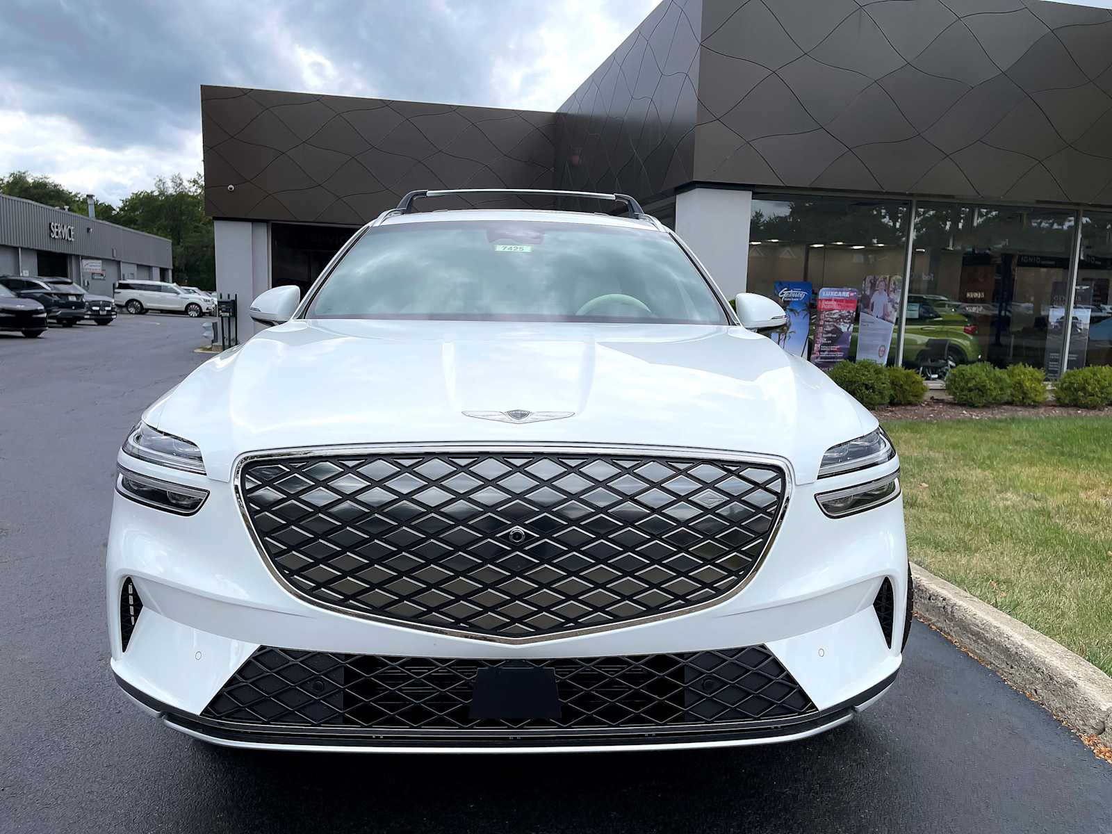 2025 Genesis Electrified GV70 Advanced 2