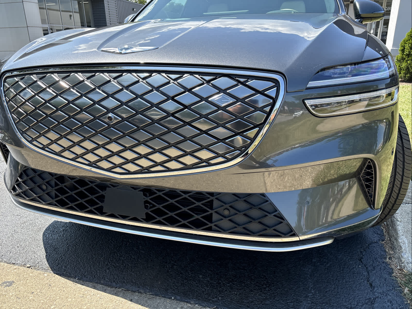 2025 Genesis Electrified GV70 Advanced 3