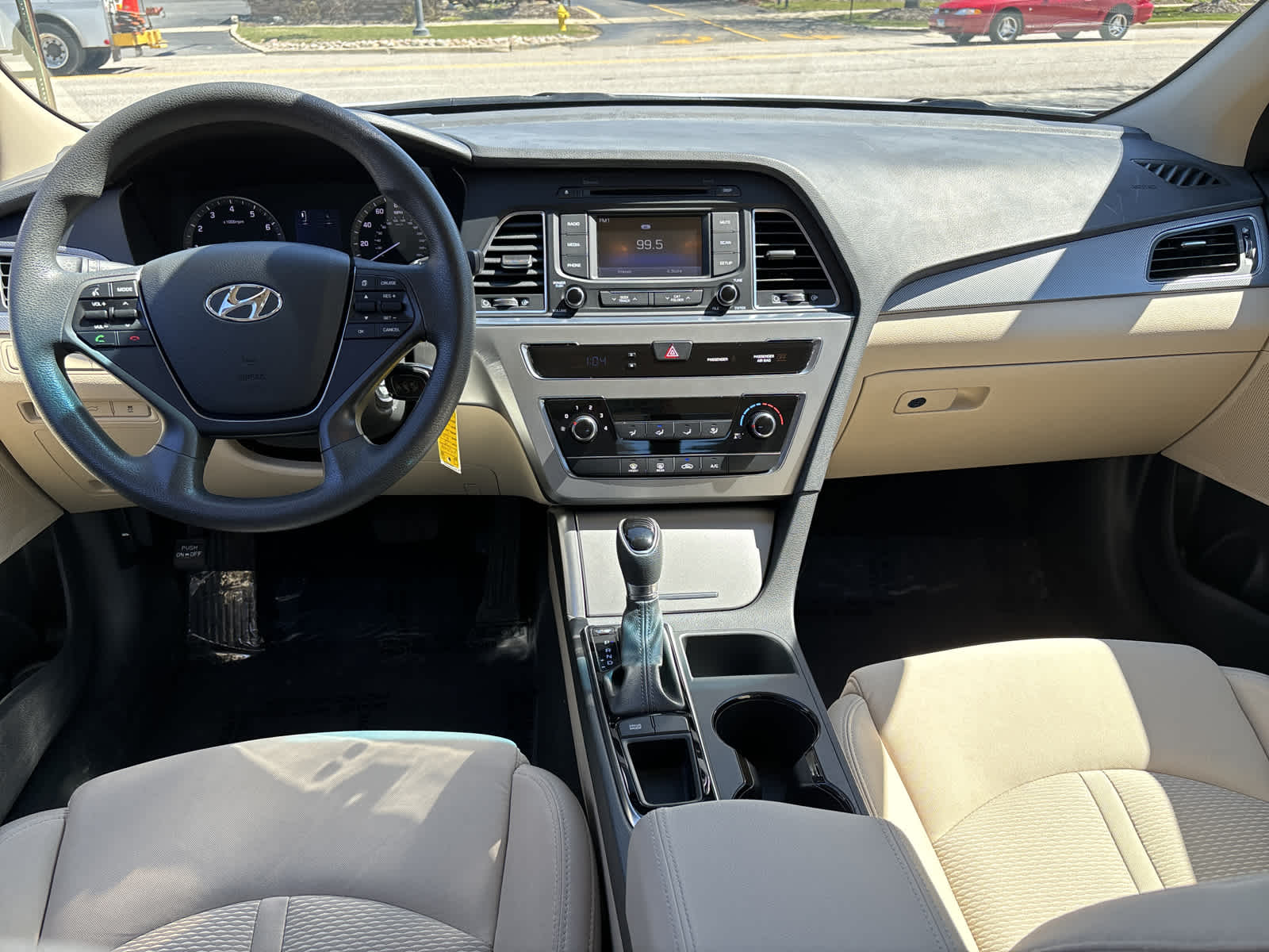 2015 Hyundai Sonata 2.4L SE 11