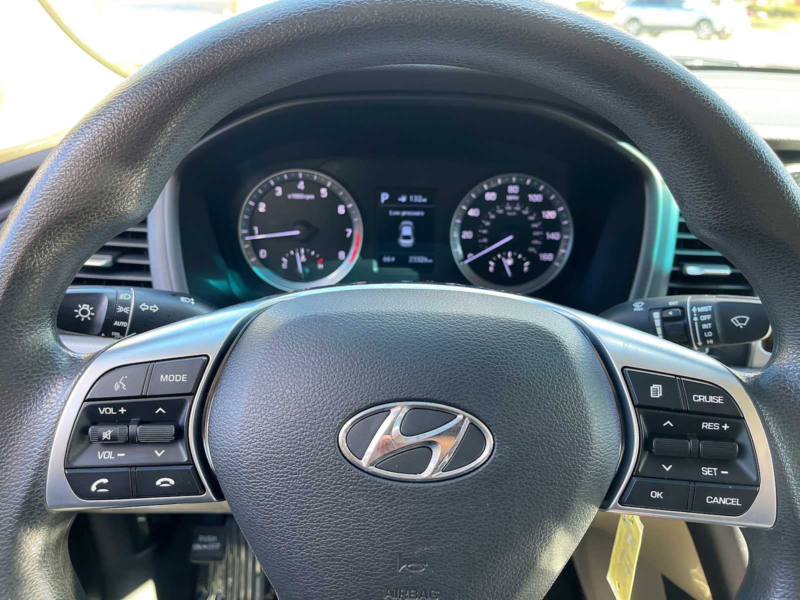 2019 Hyundai Sonata SE 16