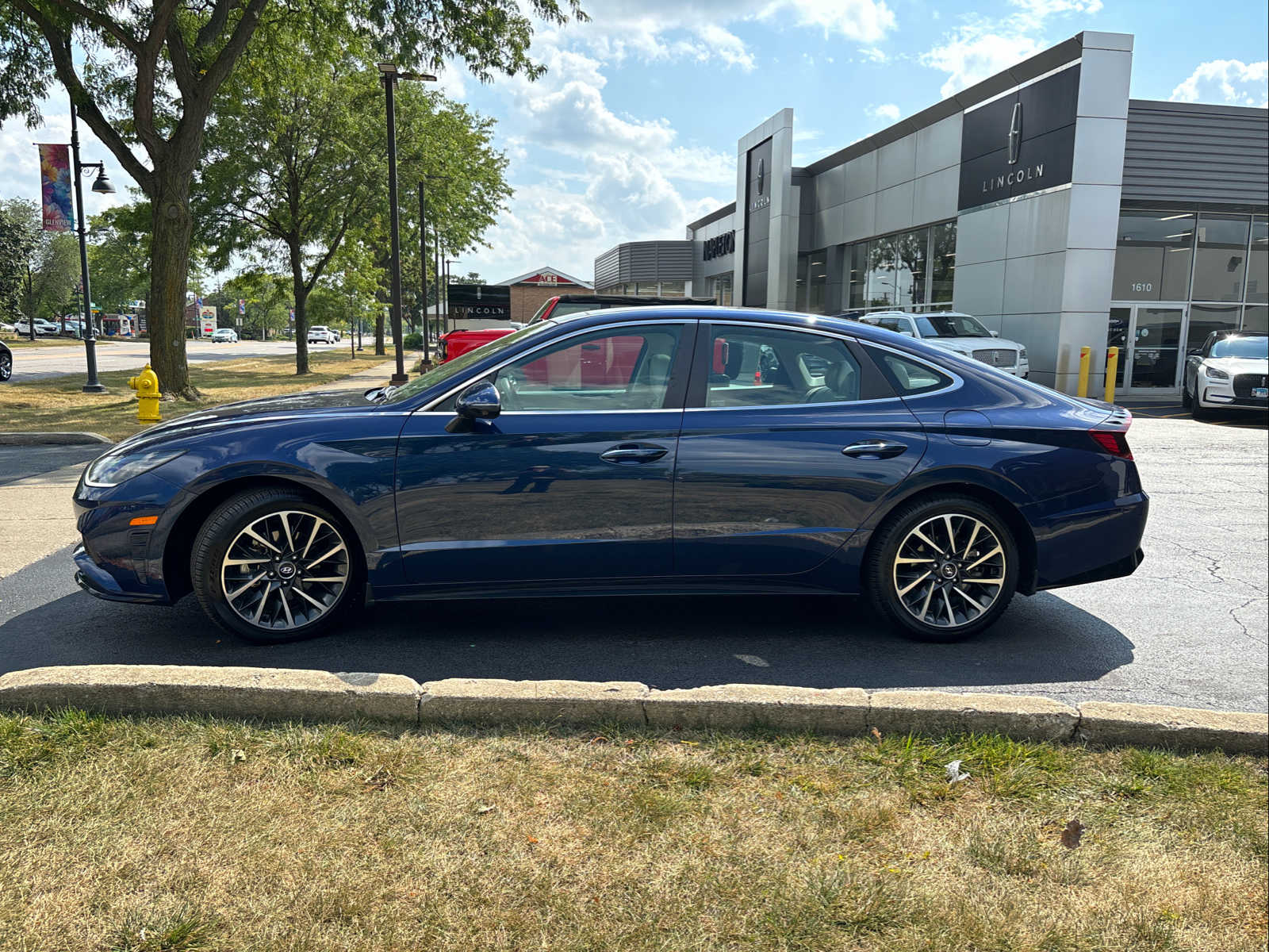 2022 Hyundai Sonata Limited 4