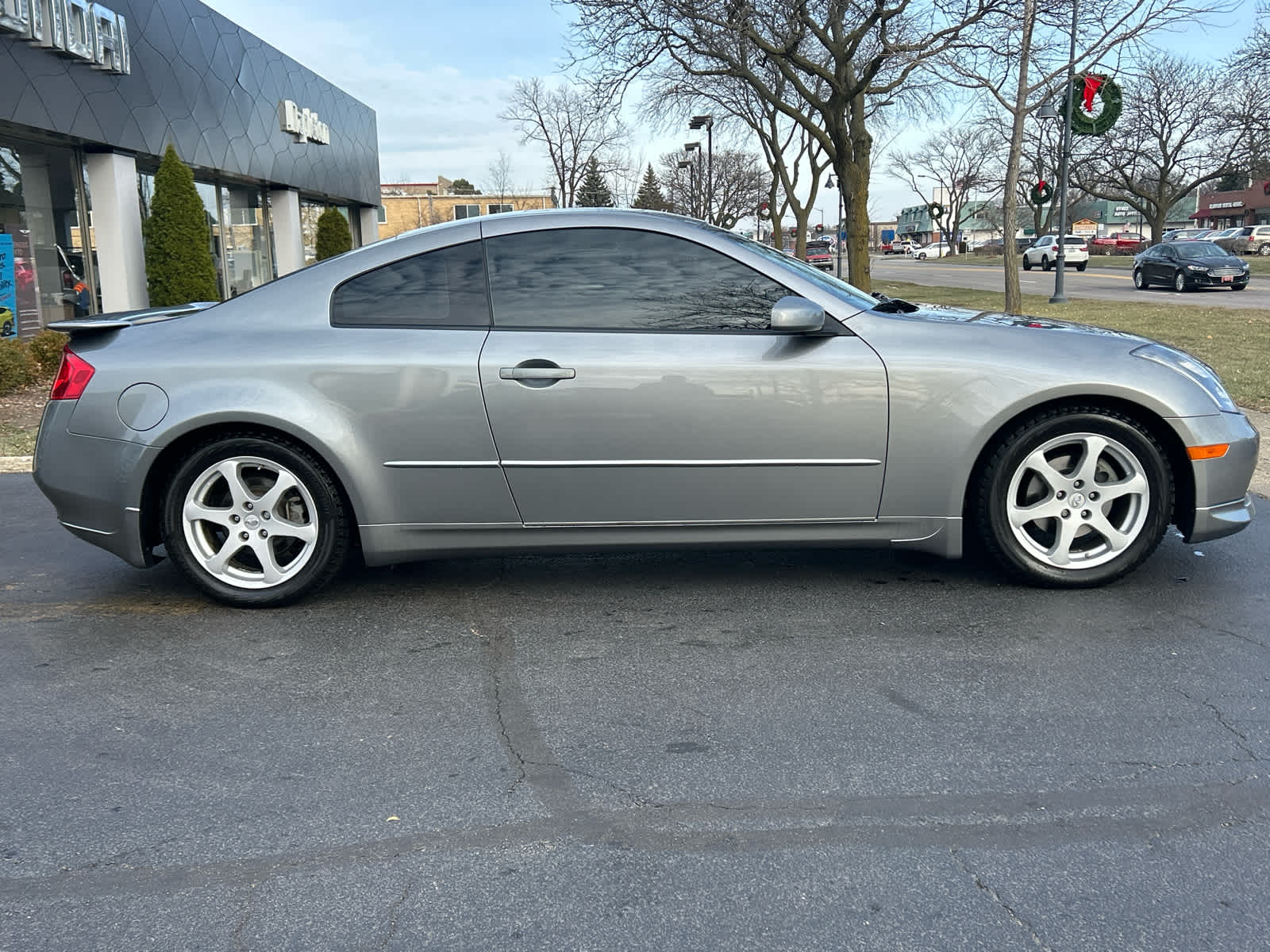 2004 INFINITI G35 w/Leather 9