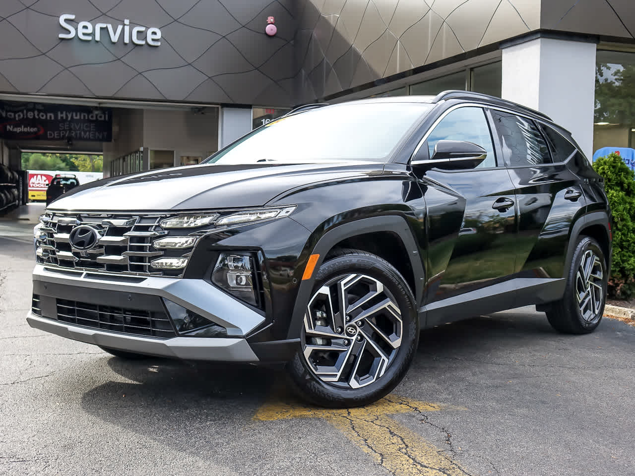 Ash Black 2025 Hyundai Tucson Hybrid SUV / Crossover All-Wheel Drive 6-Speed Automatic