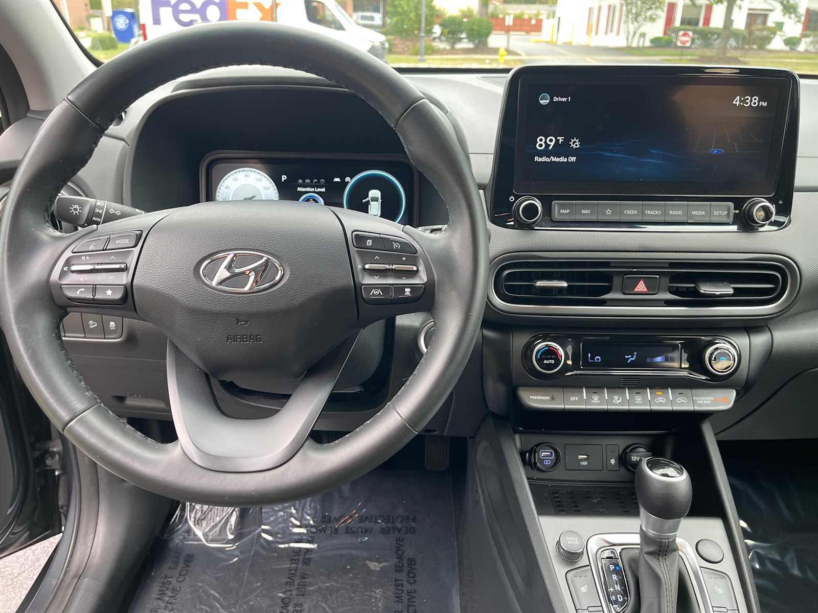 2022 Hyundai Kona Limited 16