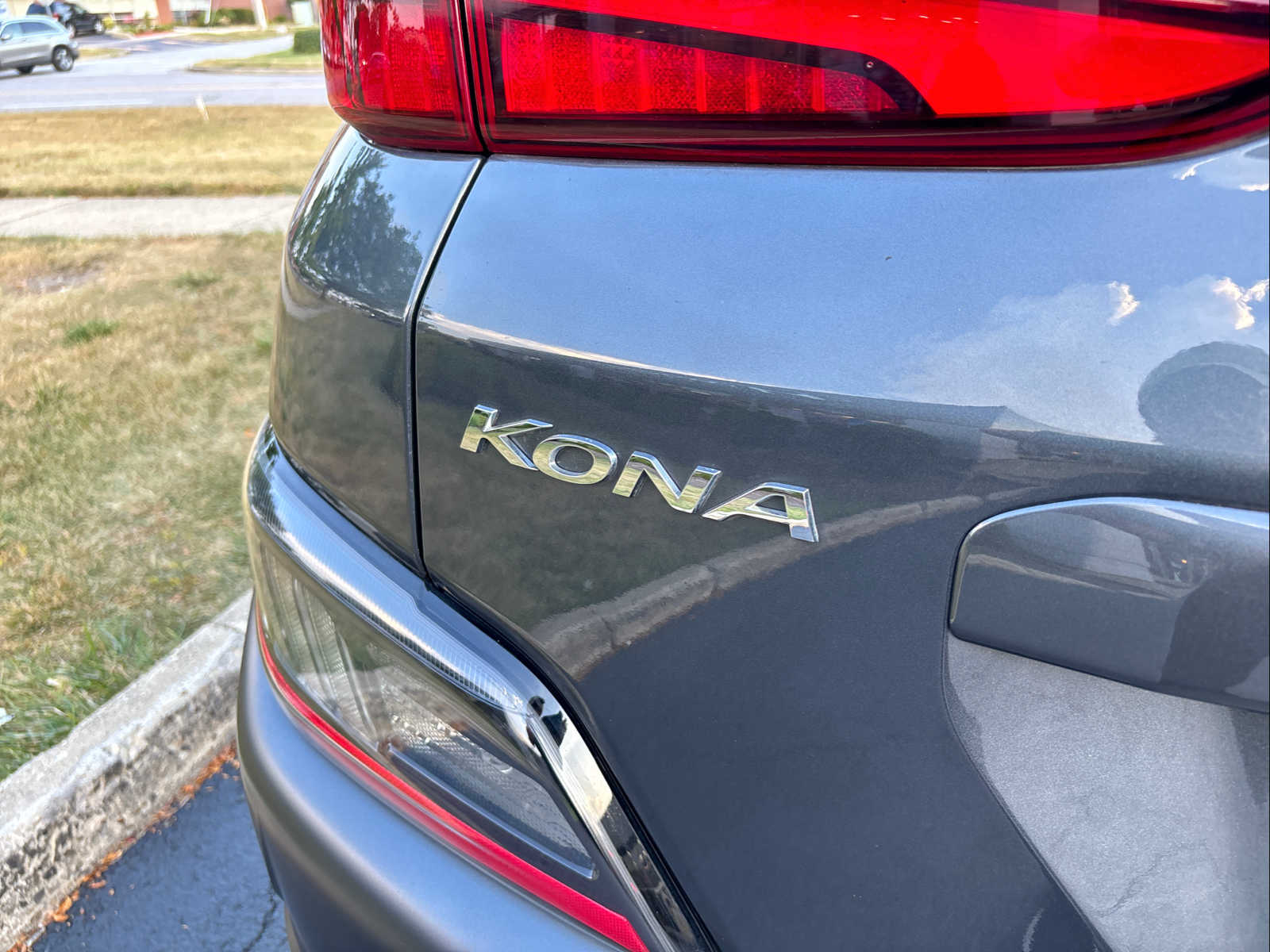 2022 Hyundai Kona Limited 10