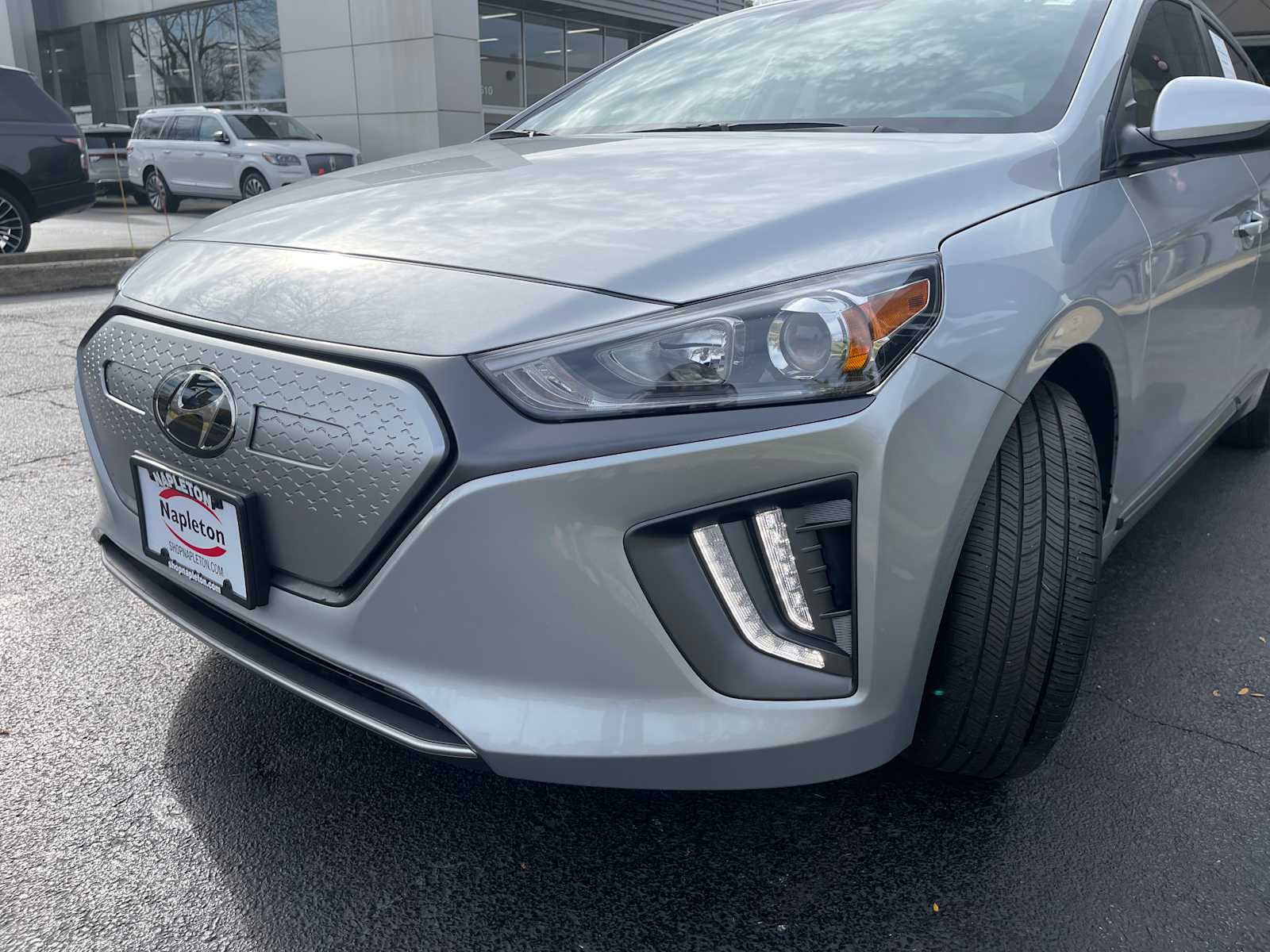 2021 Hyundai IONIQ Electric SE 3