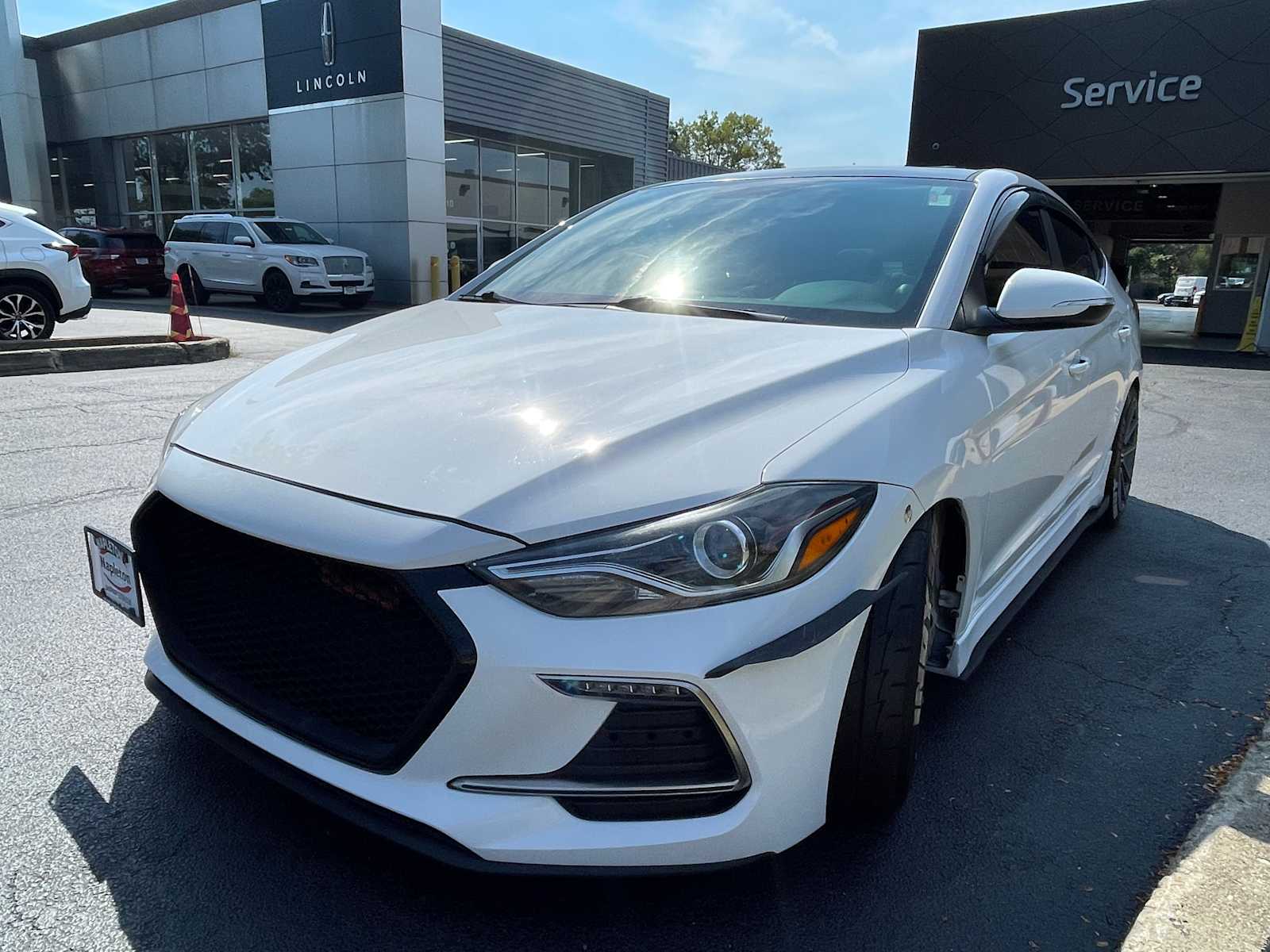 2018 Hyundai Elantra Sport 3