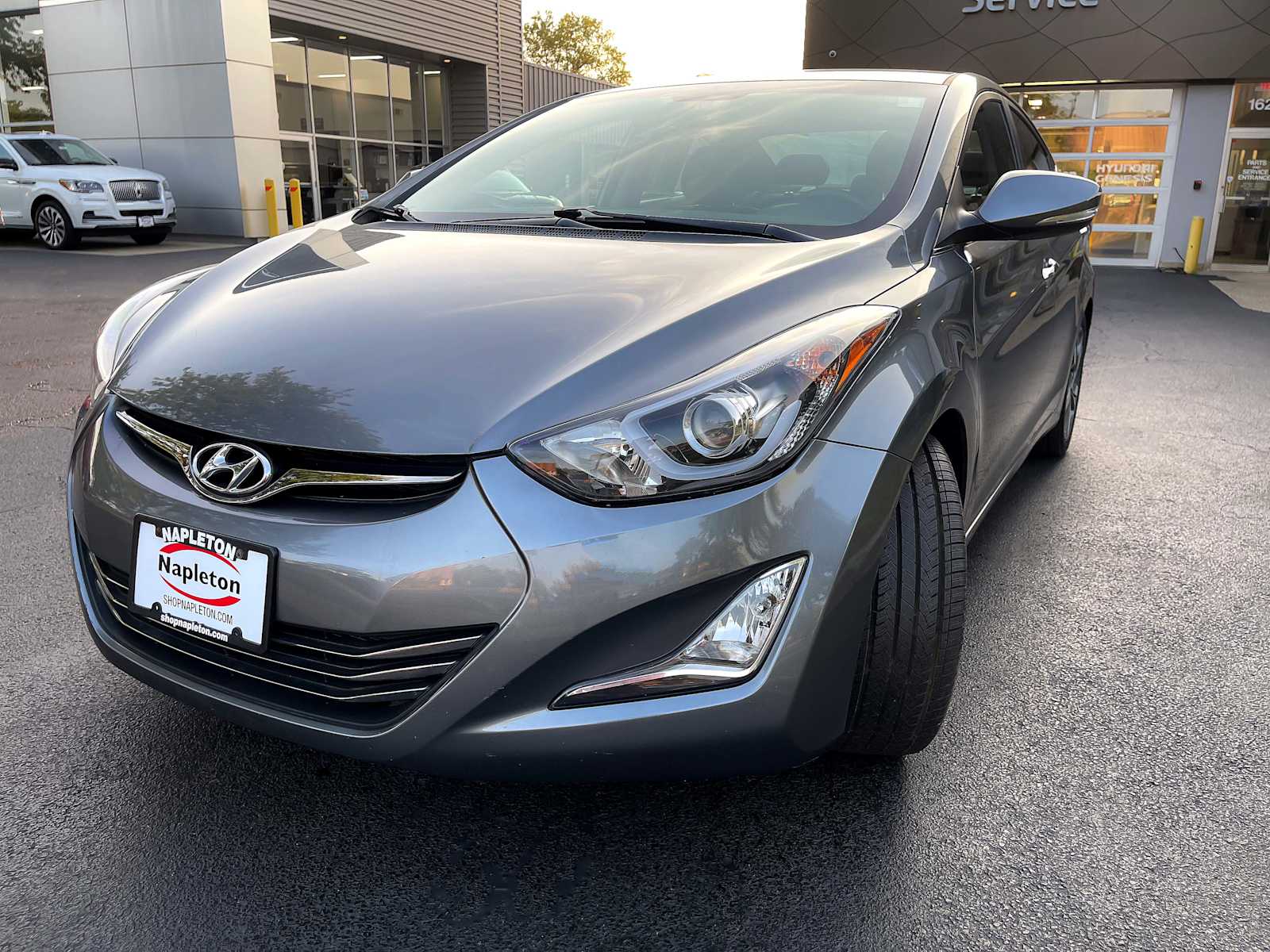 2016 Hyundai Elantra Limited 3