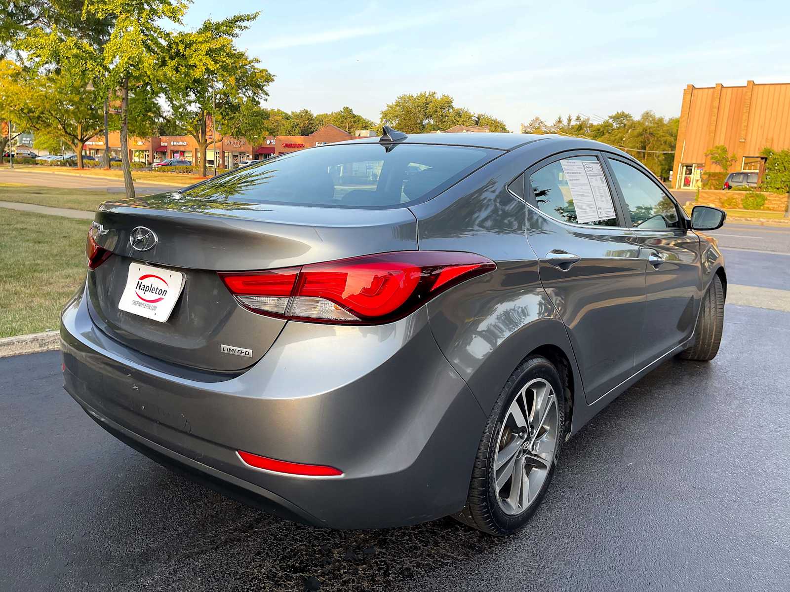 2016 Hyundai Elantra Limited 7