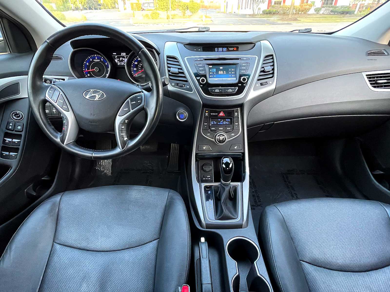 2016 Hyundai Elantra Limited 23