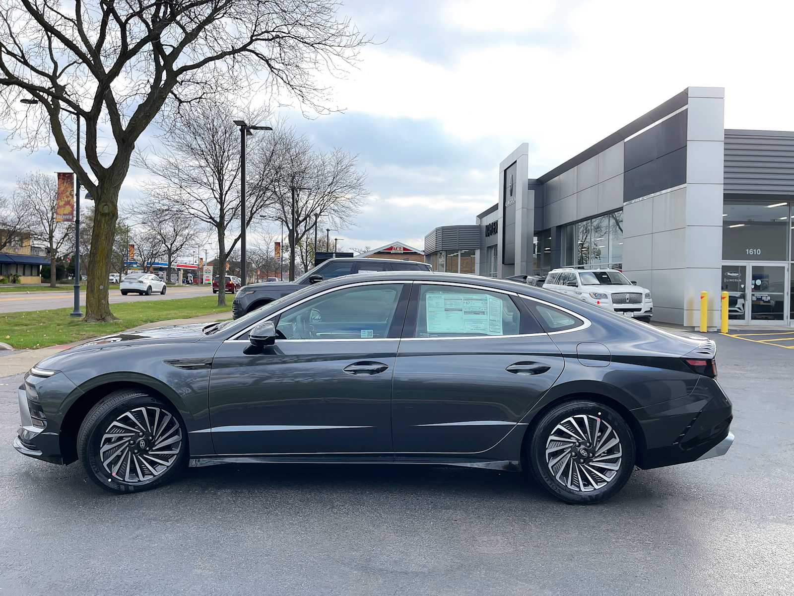 2025 Hyundai Sonata Hybrid Limited 11