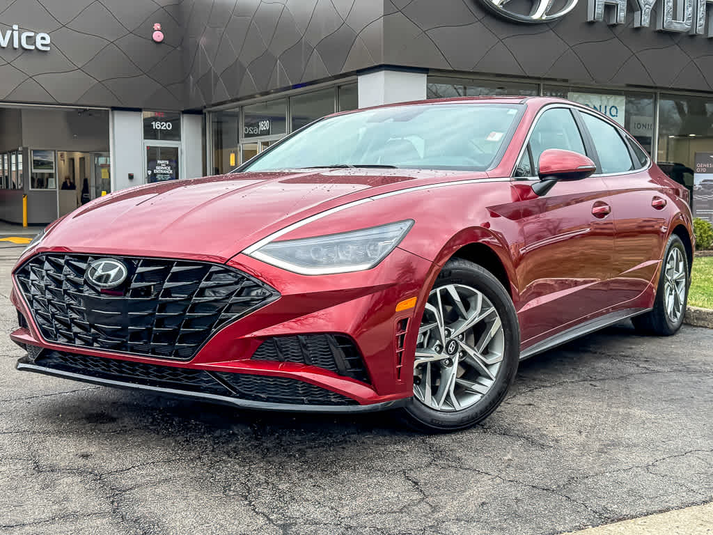 Ultimate Red 2023 Hyundai Sonata SEL FWD Sedan Front-Wheel Drive 8-Speed Automatic