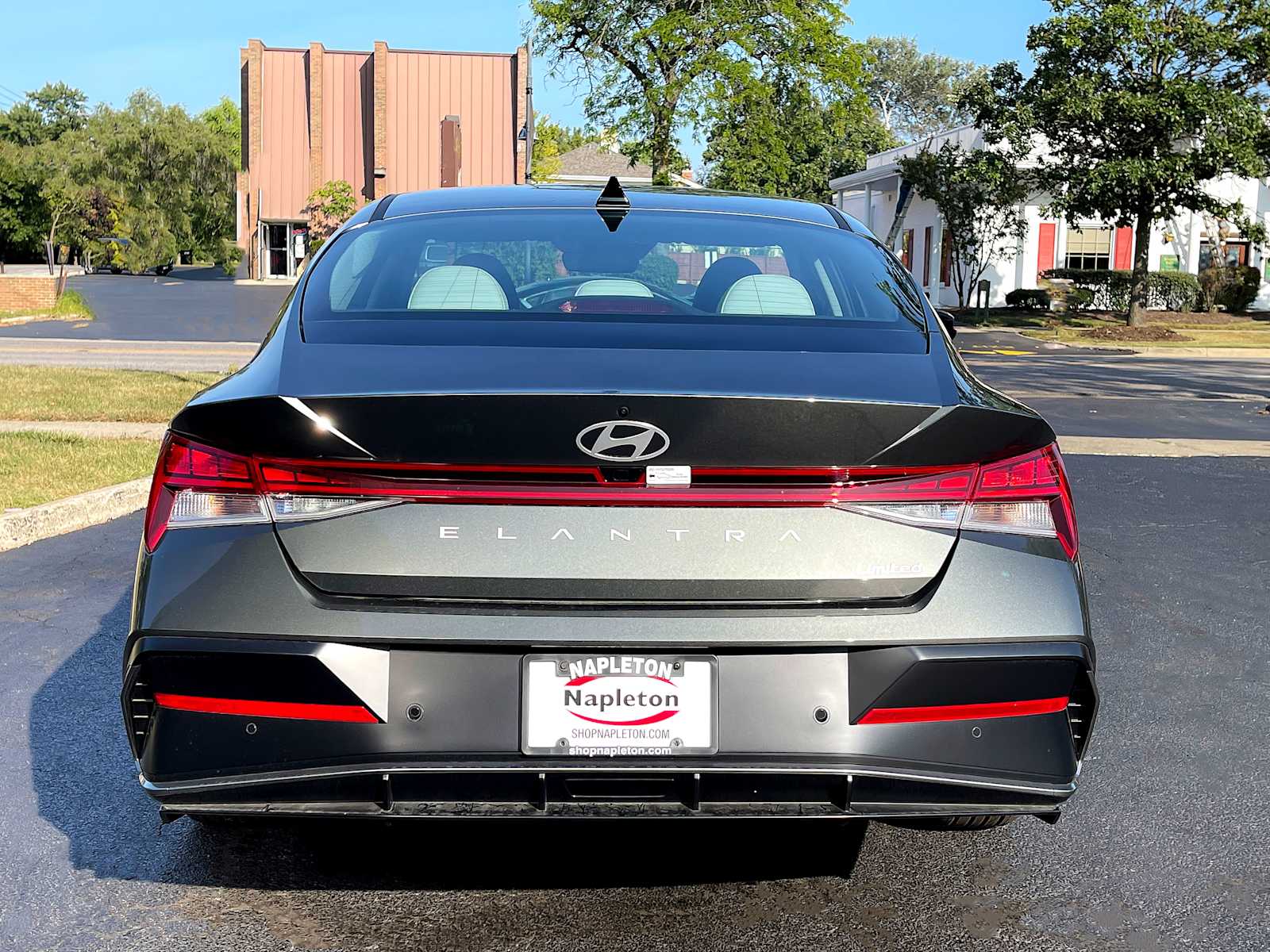 2024 Hyundai Elantra Limited 8