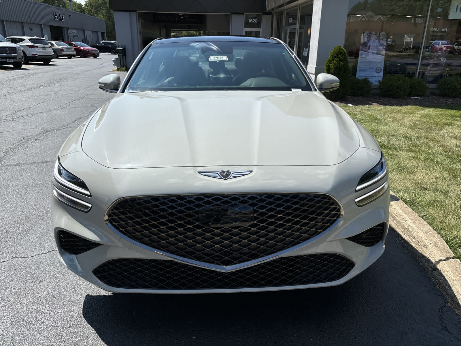 2025 Genesis G70 2.5T 2