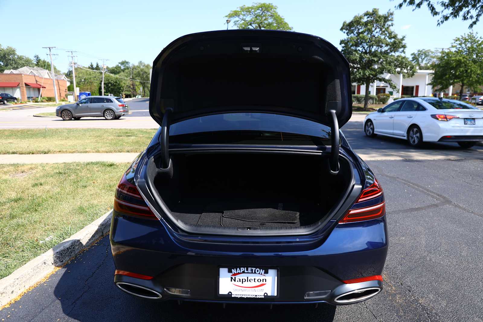 2022 Genesis G70 3.3T 8