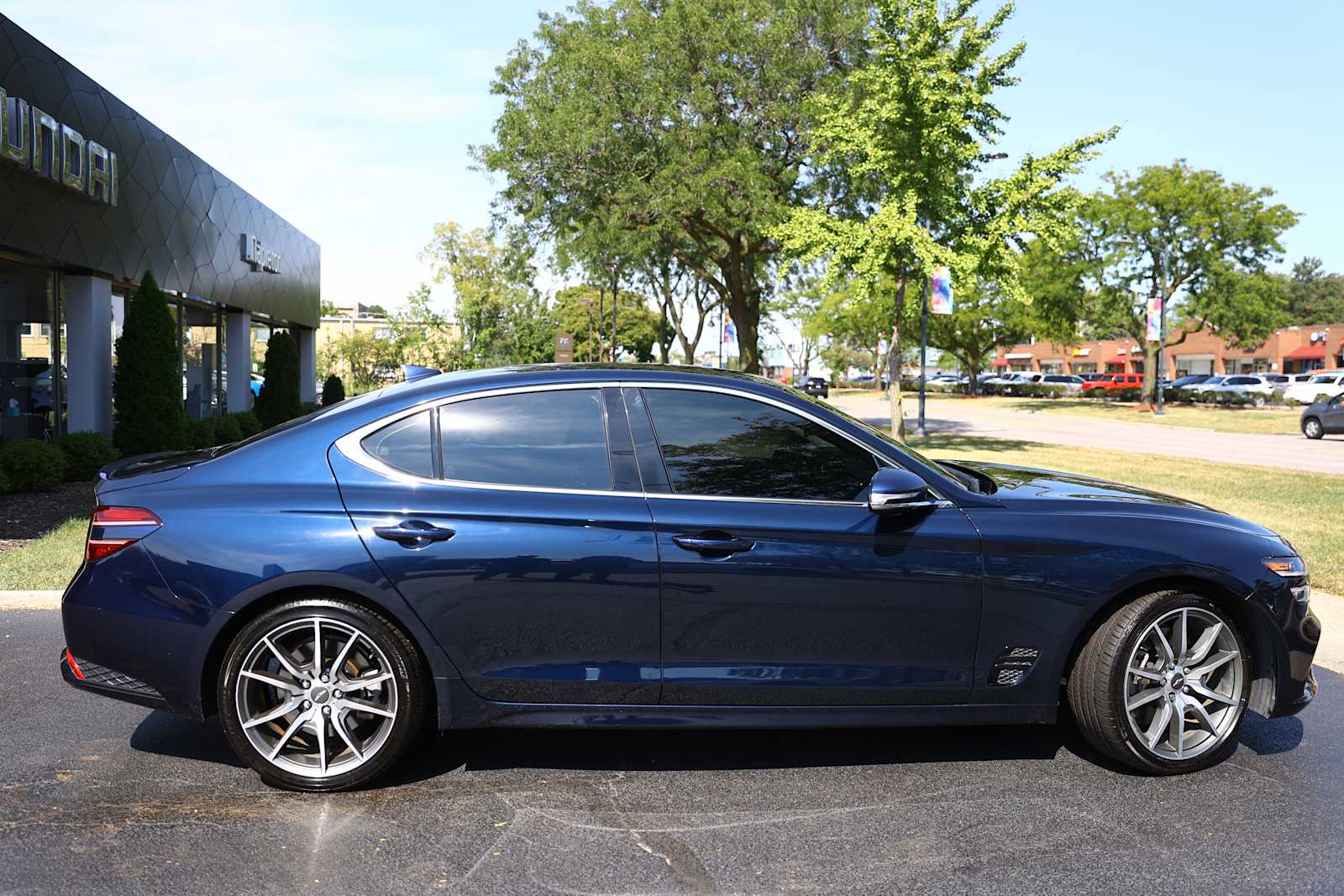 2022 Genesis G70 3.3T 7