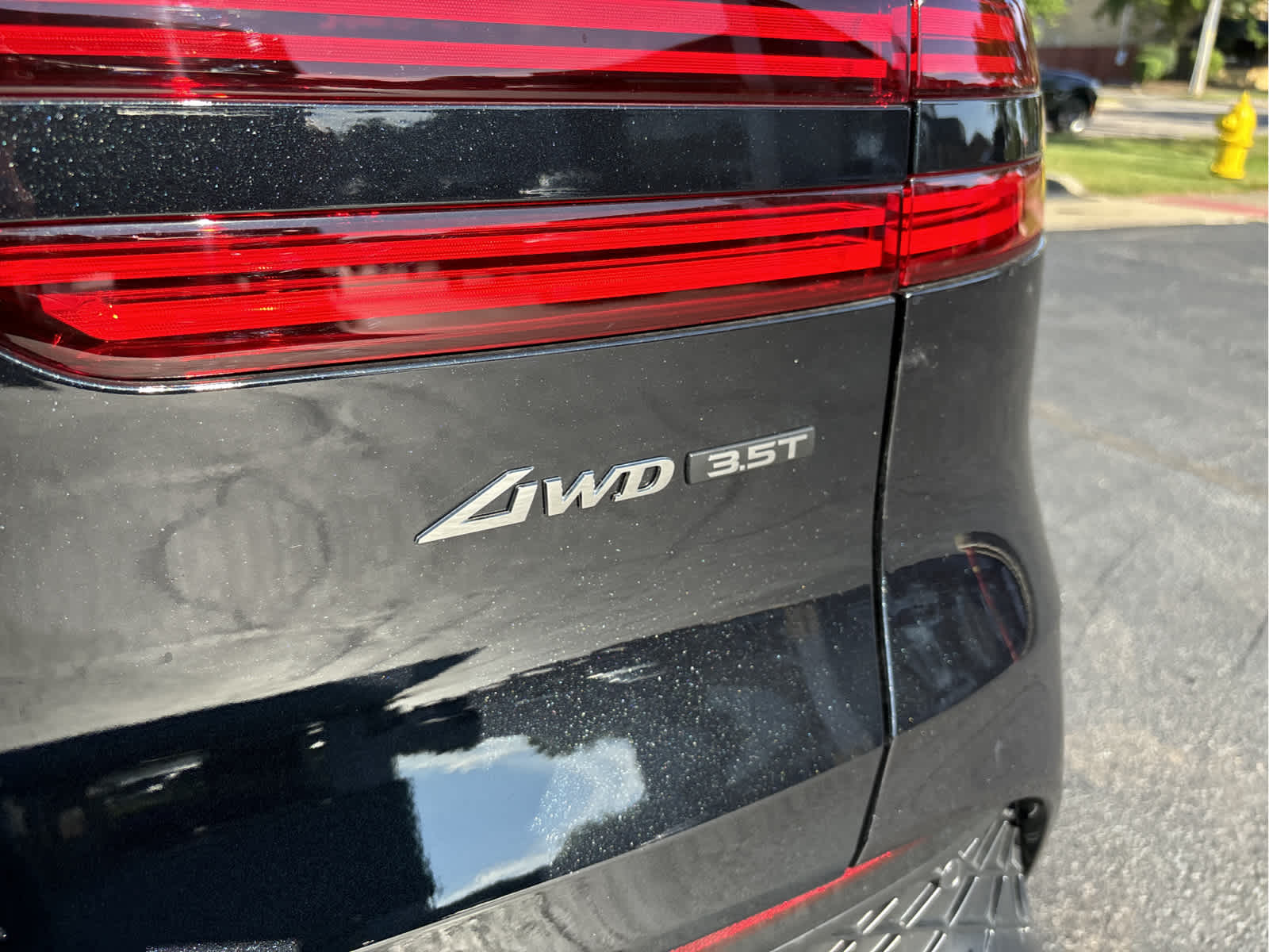 2025 Genesis GV70 3.5T Sport 8