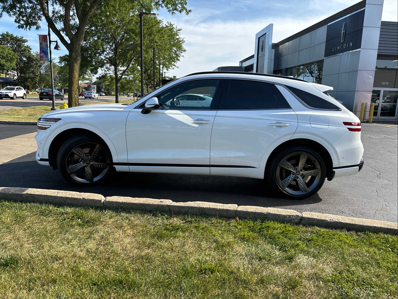 2023 Genesis GV70 3.5T Sport 4