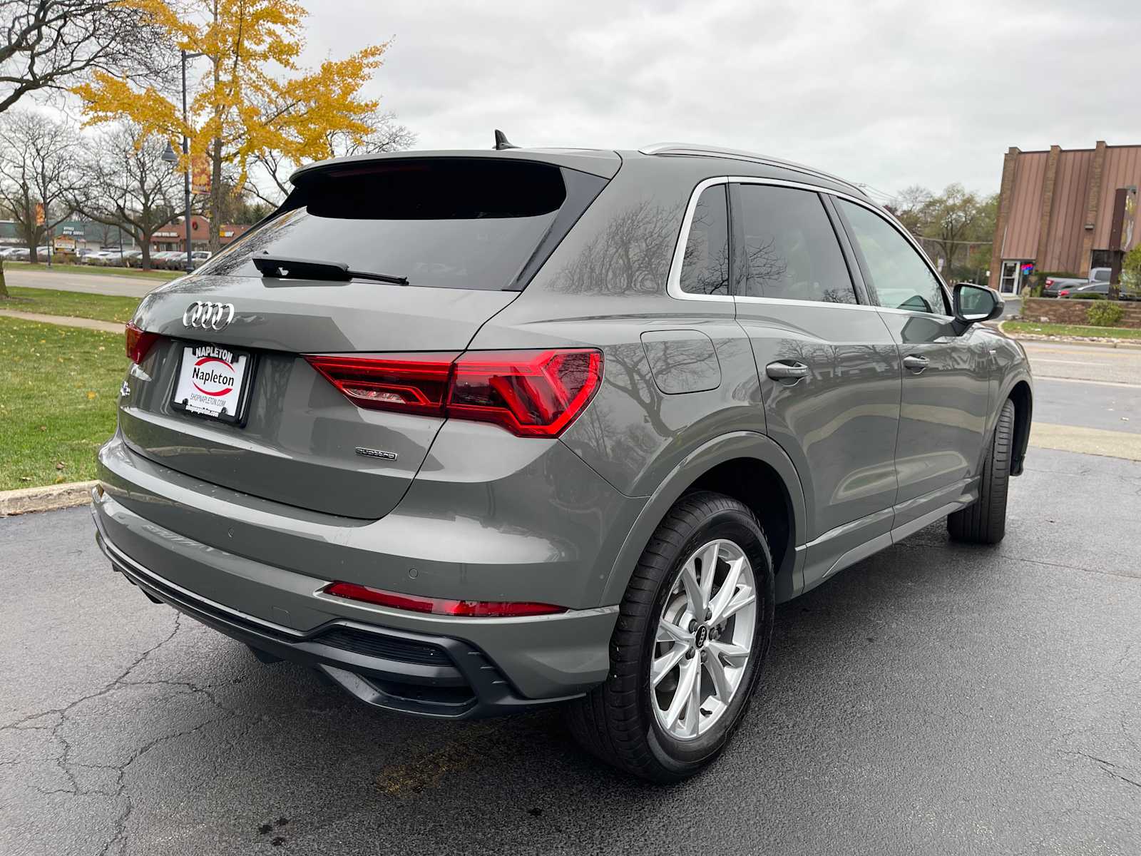 2022 Audi Q3 S line Premium Plus 6