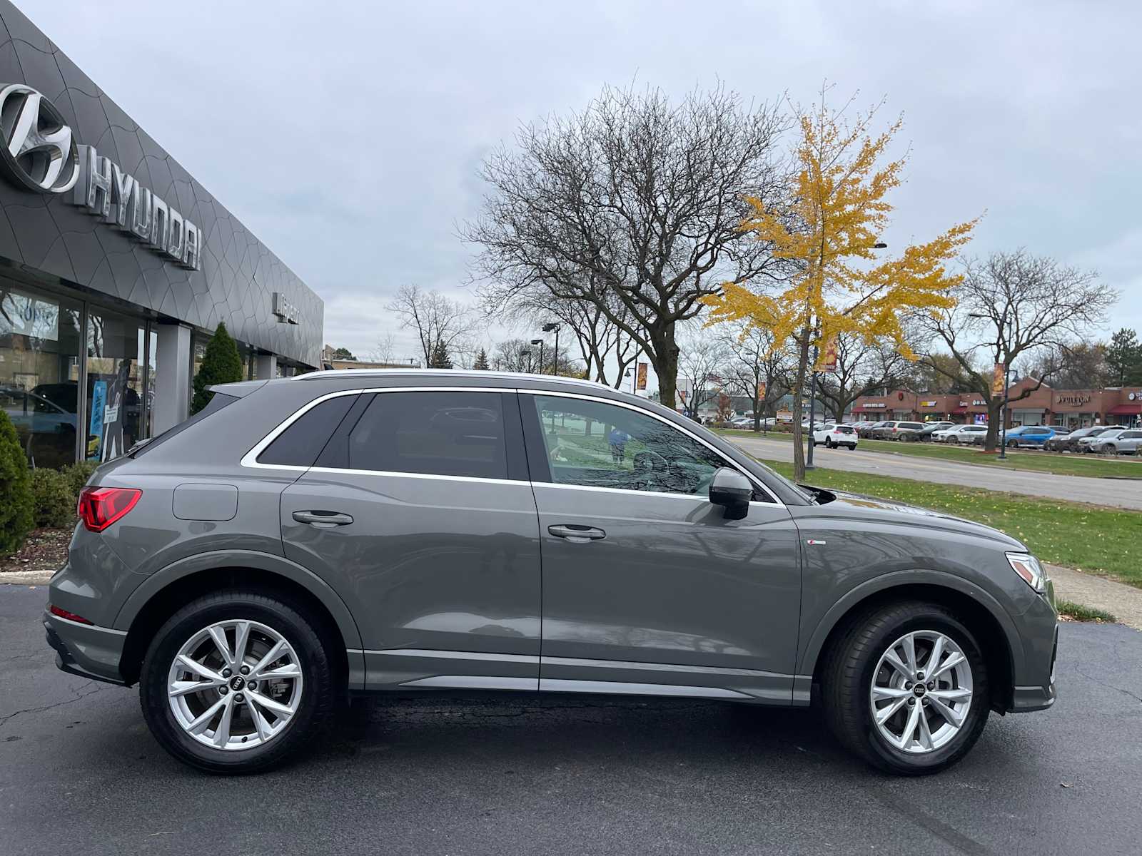 2022 Audi Q3 S line Premium Plus 5