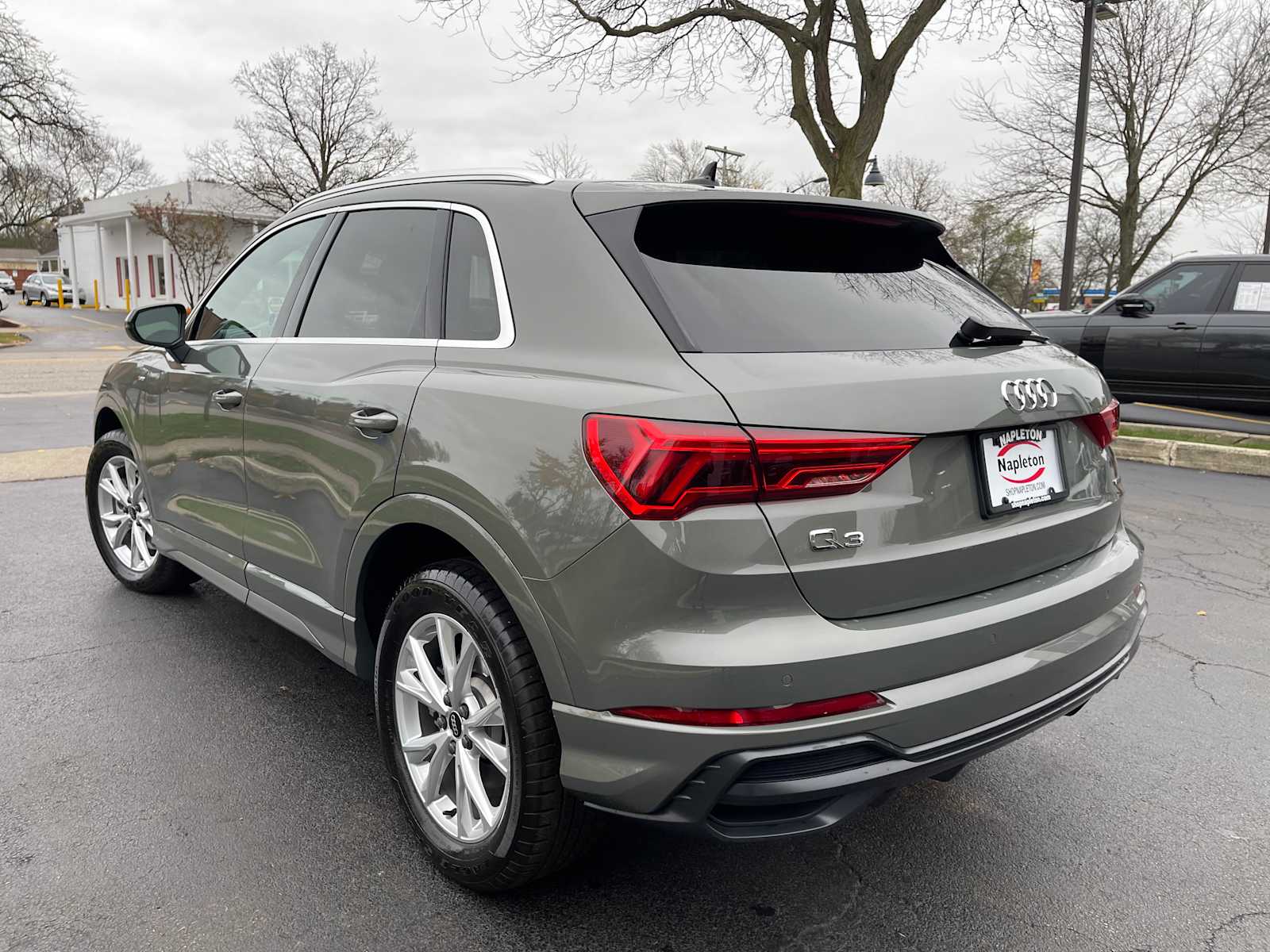 2022 Audi Q3 S line Premium Plus 8