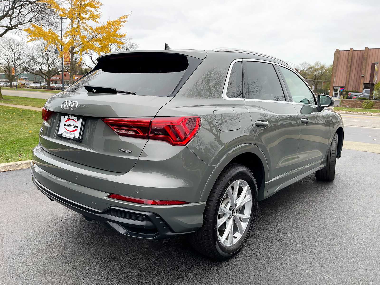 2022 Audi Q3 S line Premium Plus 6