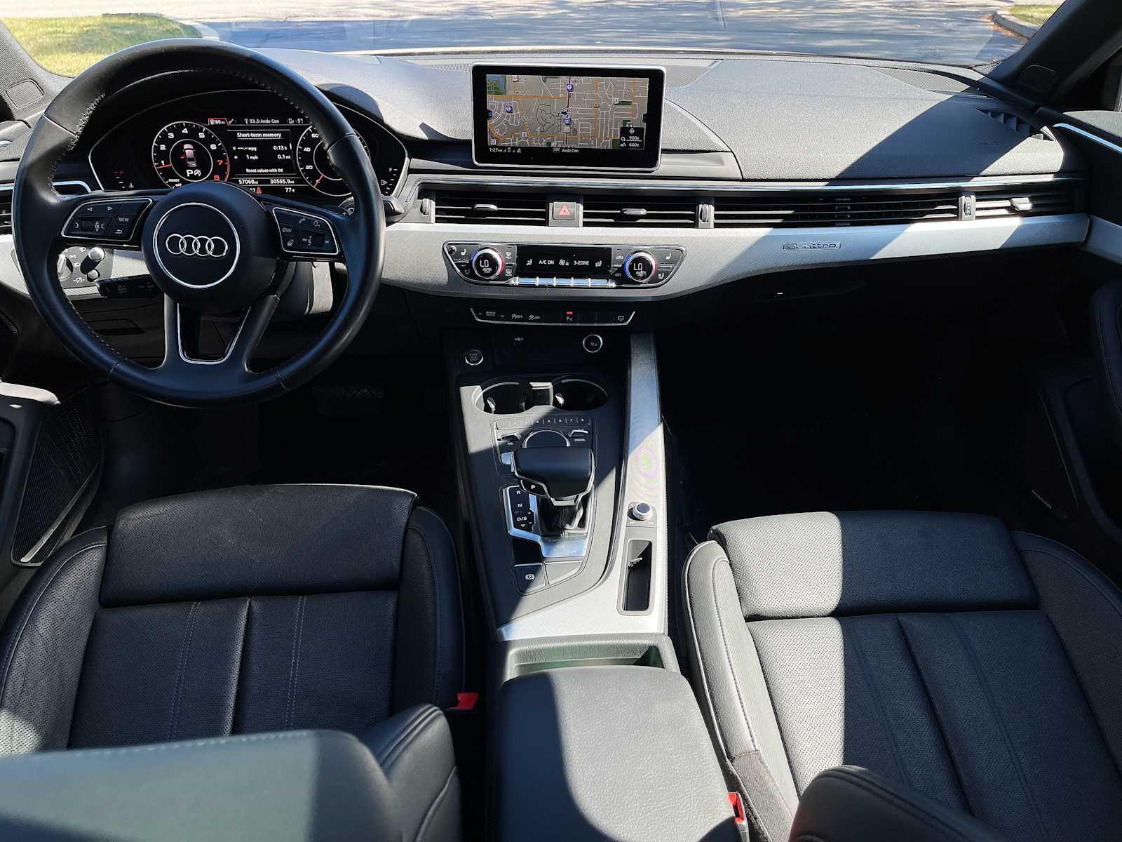 2018 Audi A4 Prestige 32