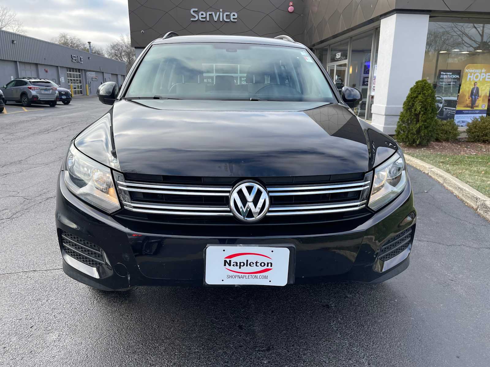 2017 Volkswagen Tiguan  2