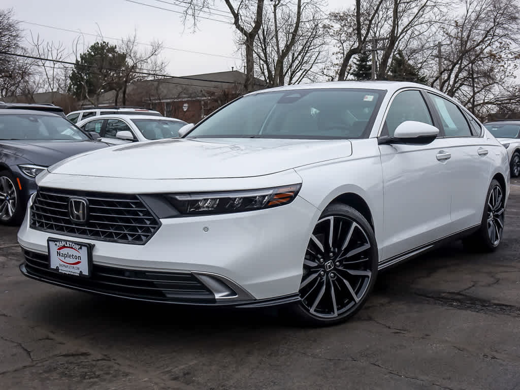 2023 Honda Accord Hybrid Touring FWD