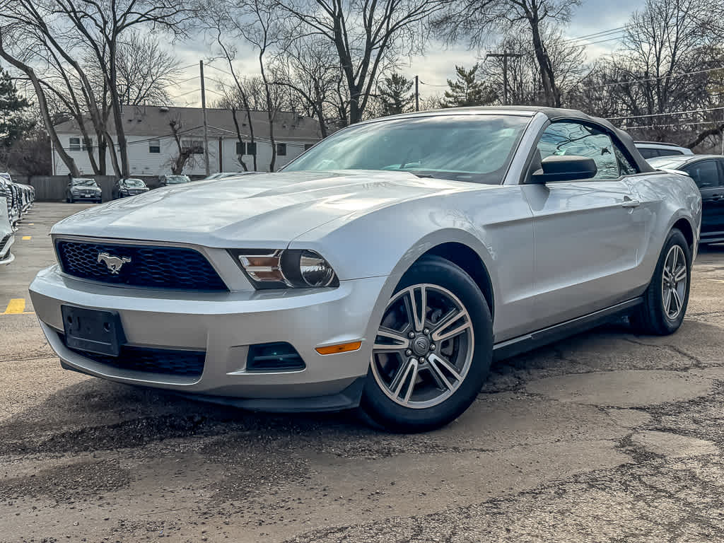 2012 Ford Mustang V6 Premium Convertible RWD