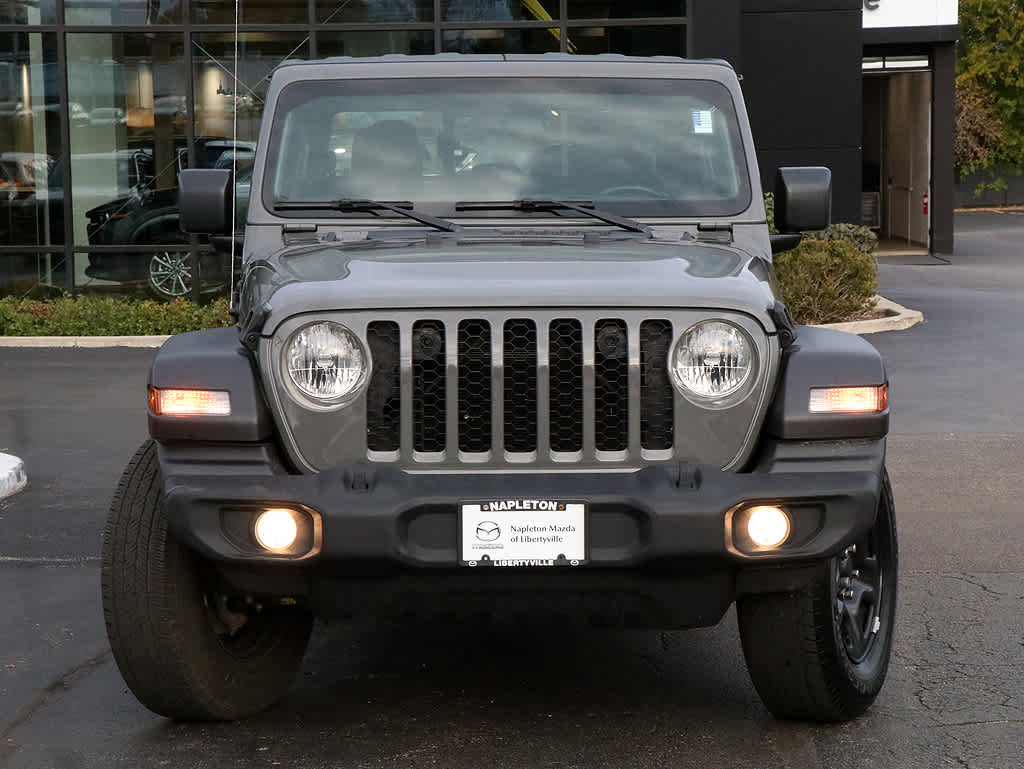 2021 Jeep Gladiator Sport 4x4 3