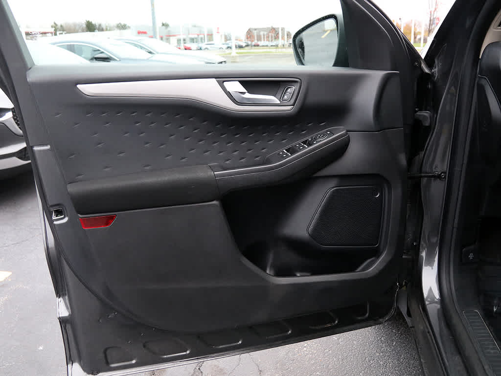 2020 Ford Escape SE 20