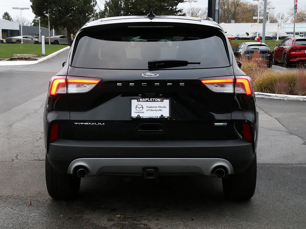 2020 Ford Escape Titanium 6