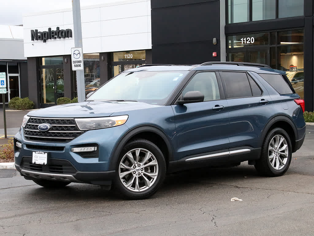 2020 Ford Explorer XLT 2