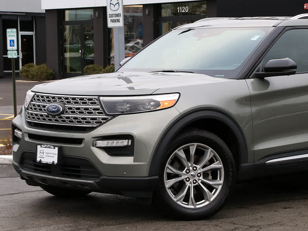 2020 Ford Explorer Limited 3