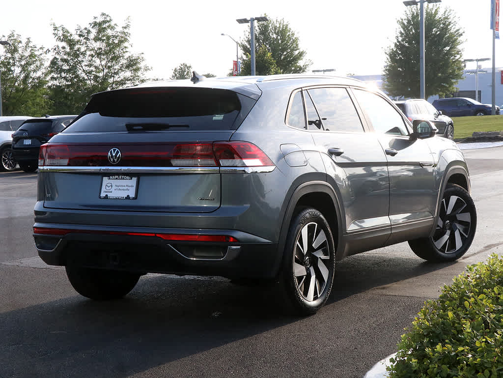 2024 Volkswagen Atlas Cross Sport 2.0T SE w/Technology 8