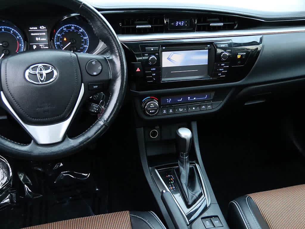 2014 Toyota Corolla S Plus 12