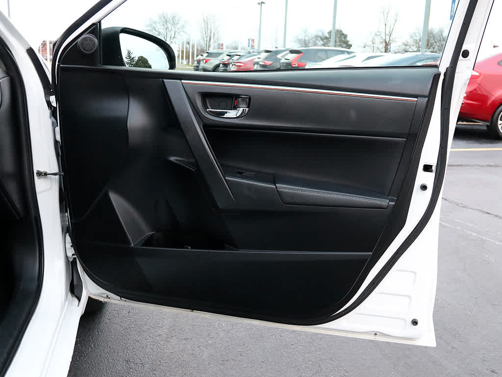 2014 Toyota Corolla S Plus 25