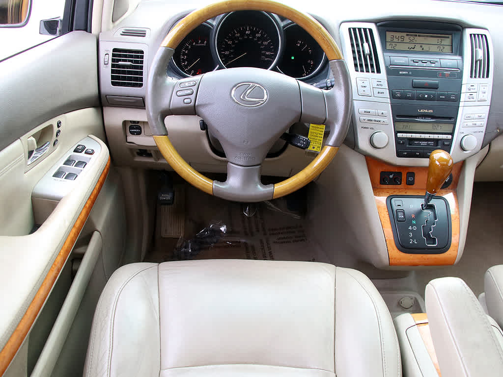 2006 Lexus RX 330  12