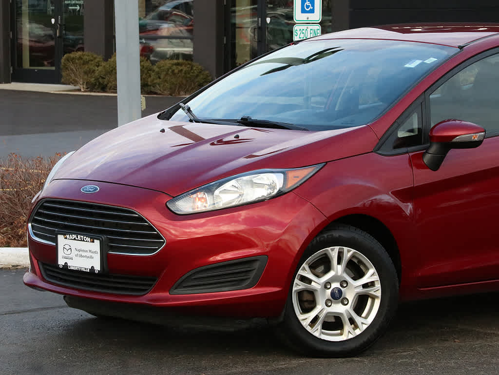 2014 Ford Fiesta SE 3