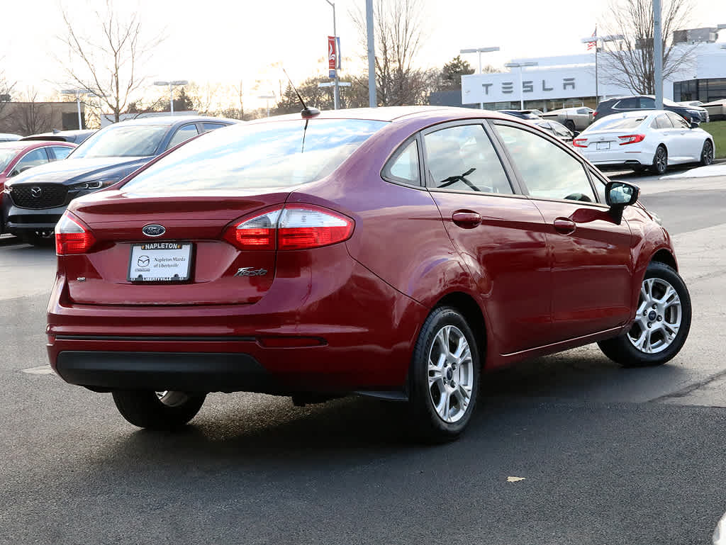 2014 Ford Fiesta SE 7