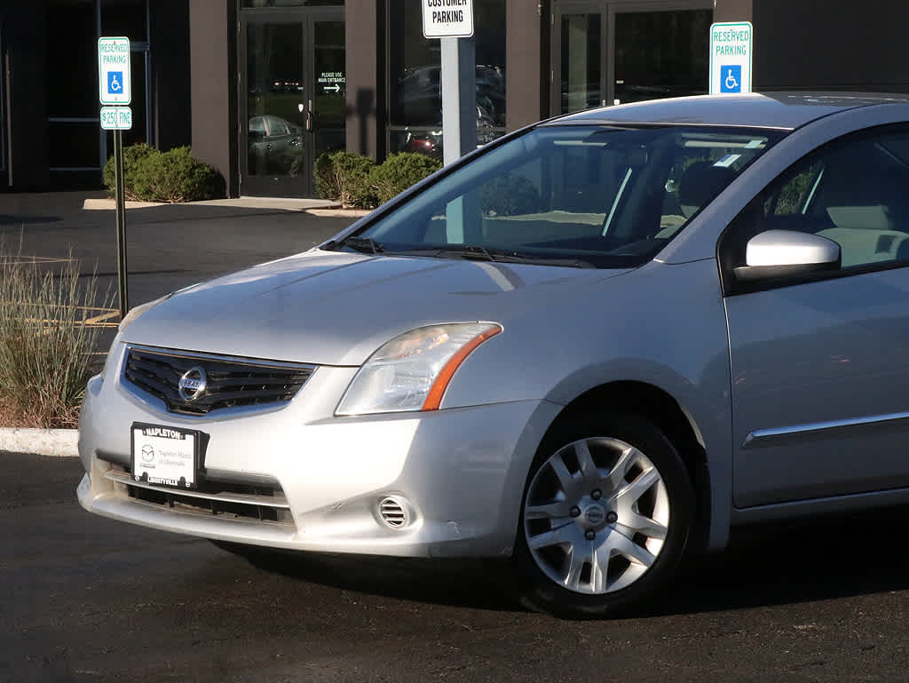 2012 Nissan Sentra 2.0 S 3