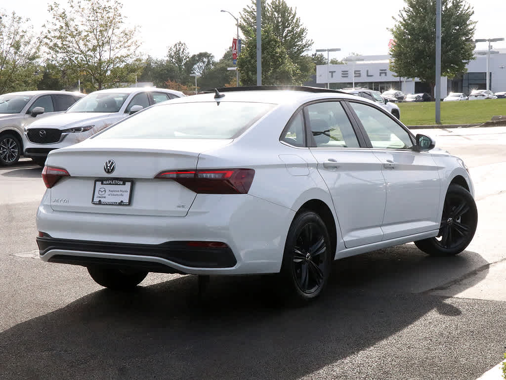 2024 Volkswagen Jetta SE 8