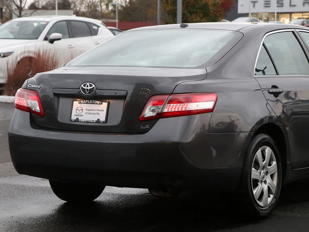 2011 Toyota Camry LE 5