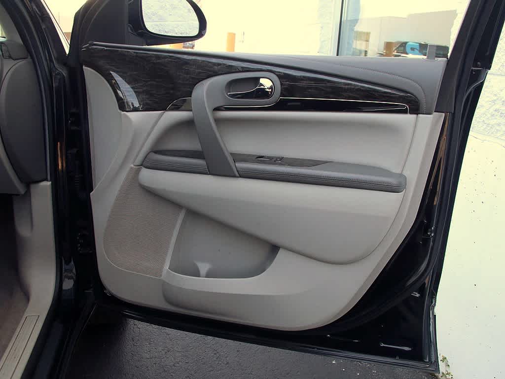 2014 Buick Enclave Convenience 31