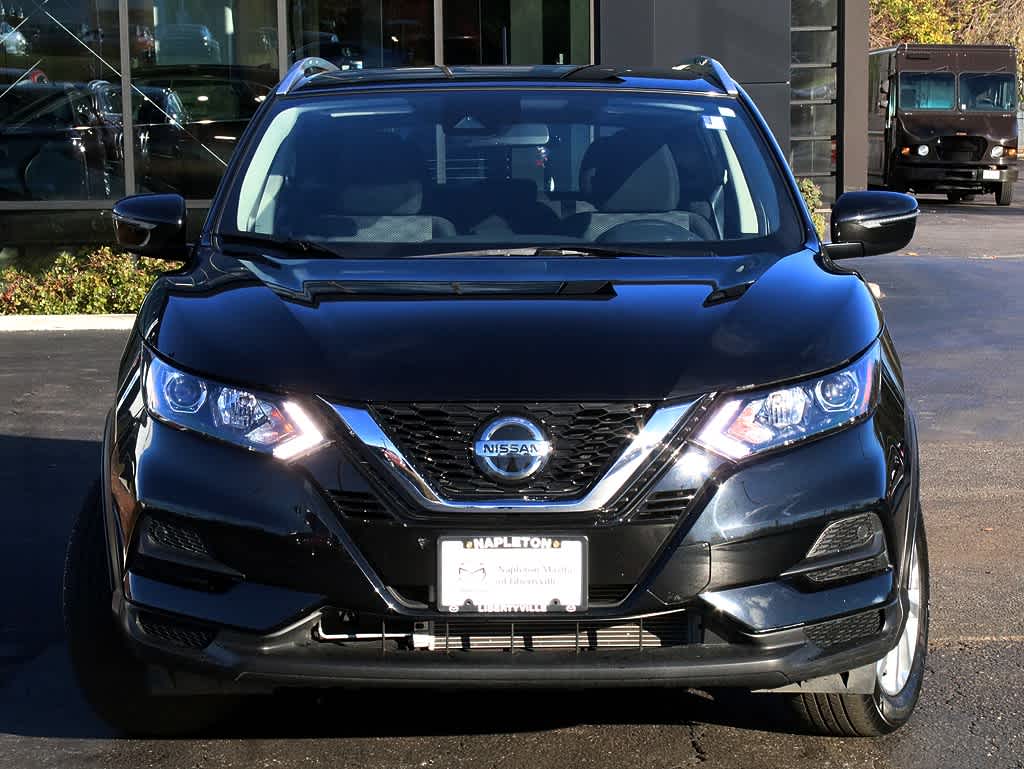 2020 Nissan Rogue Sport SV 2