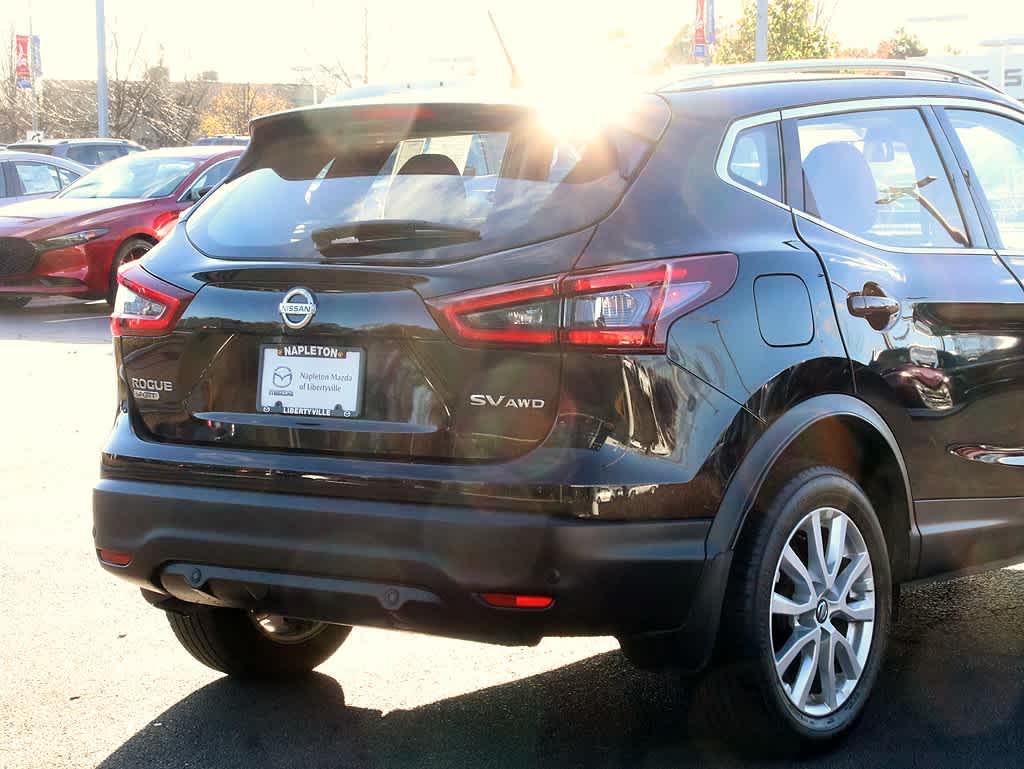 2020 Nissan Rogue Sport SV 4