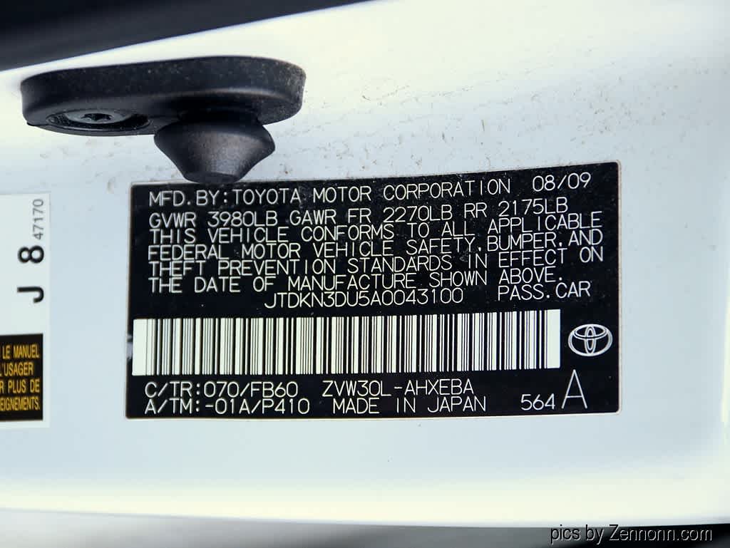 2010 Toyota Prius III 22