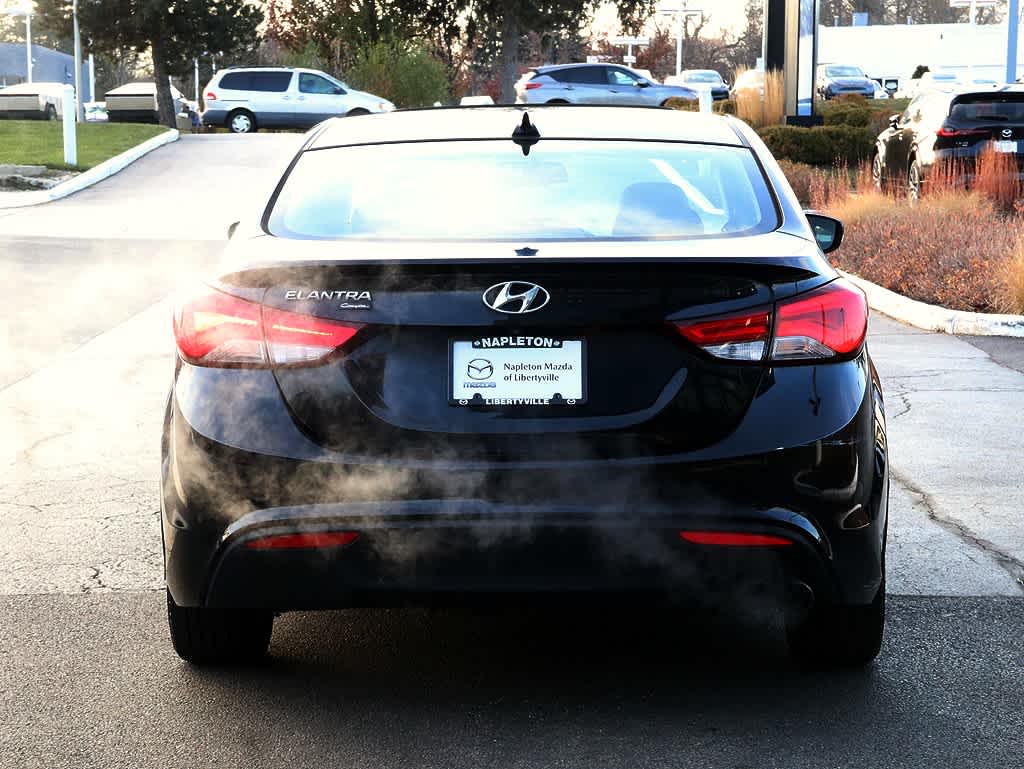 2014 Hyundai Elantra  4